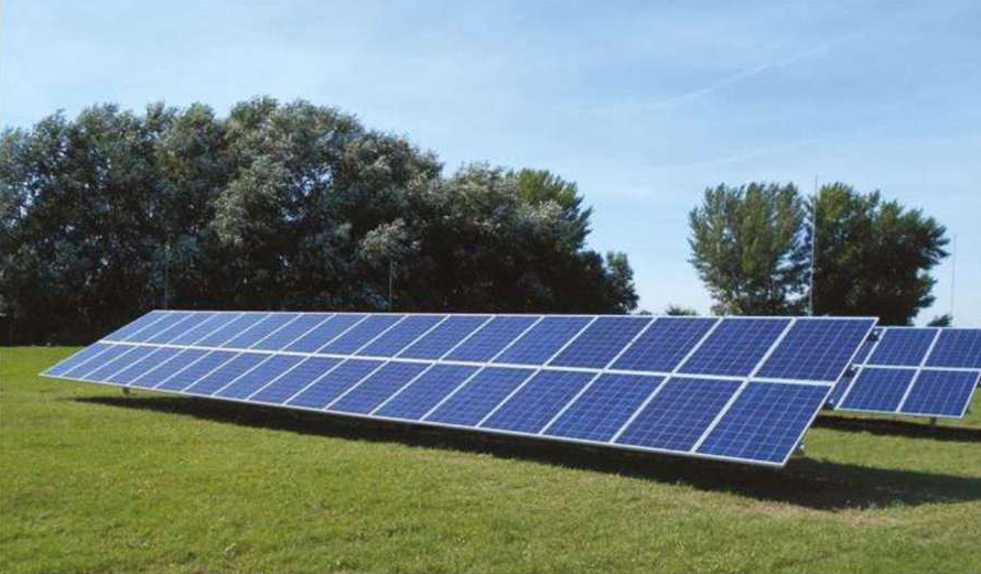 Sistem de montaj pentru panouri fotovoltaice cu instalare la sol Easy